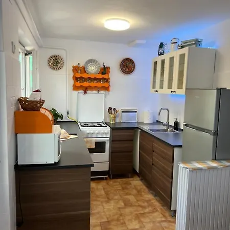 Hiloczki Vendeghaz *